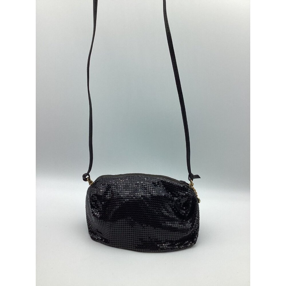 1970s Whiting And Davis Mesh Bag Black Zip Top Leather Strap Vintage